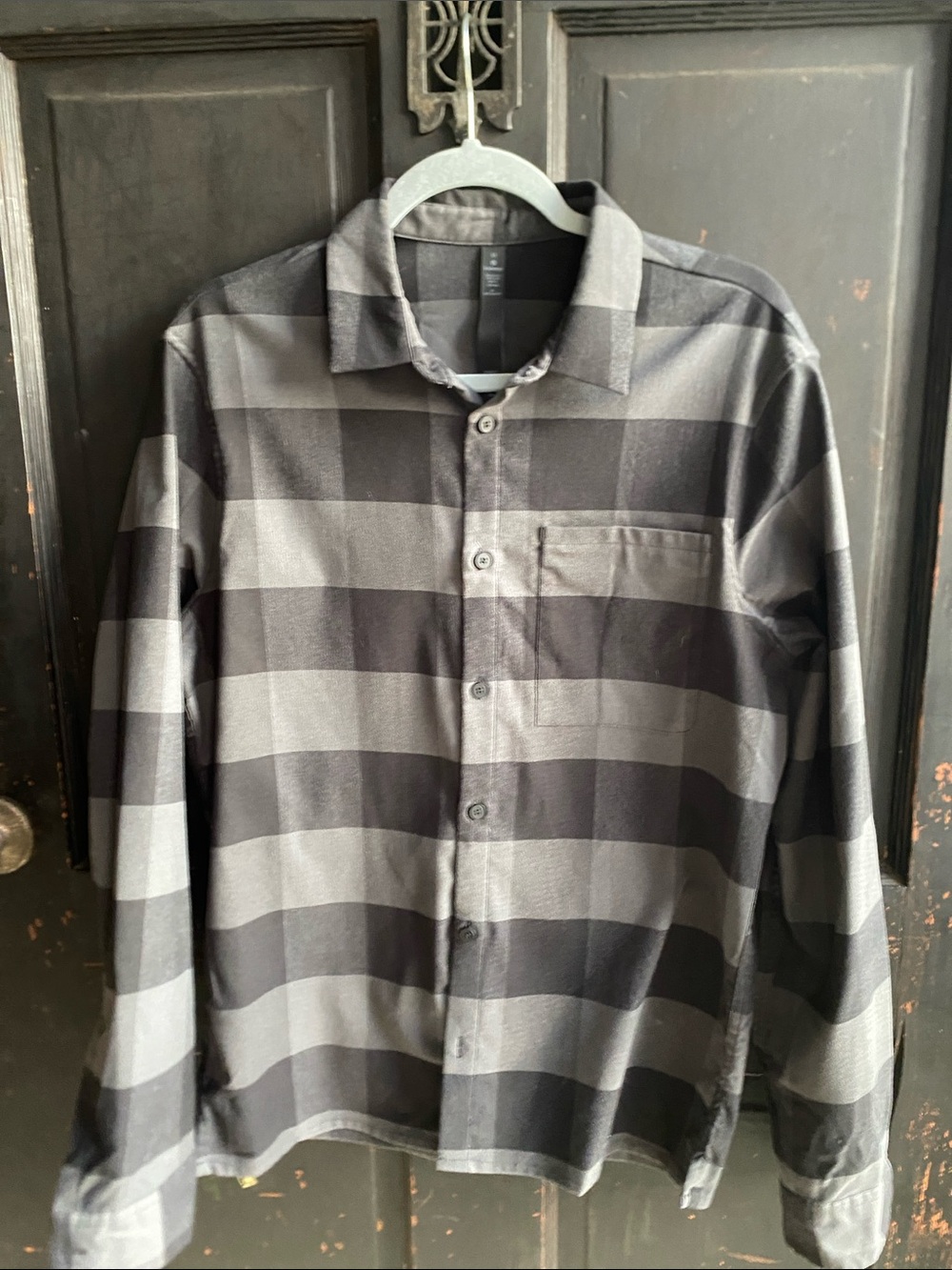 lululemon athletica Men's Black and Gray Large Plaid Button-Down Shirt